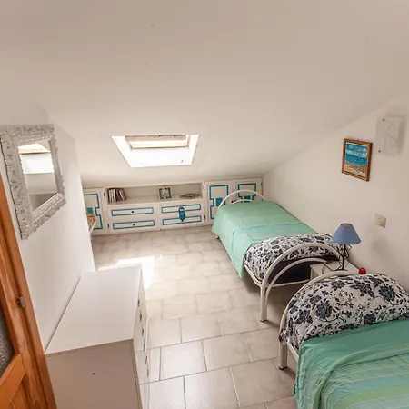 Casa Sottotorre, Relax Totale A Due Passi Dalla * Calasetta