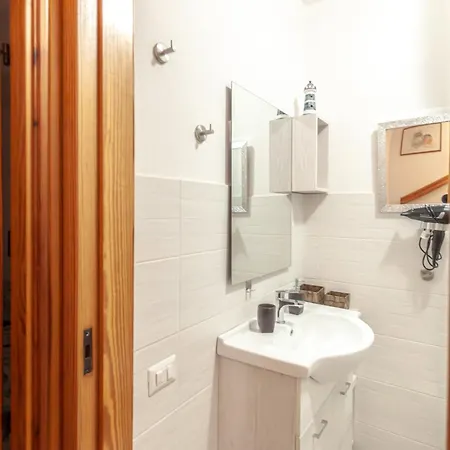 Casa Sottotorre, Relax Totale A Due Passi Dalla Nyaraló Calasetta