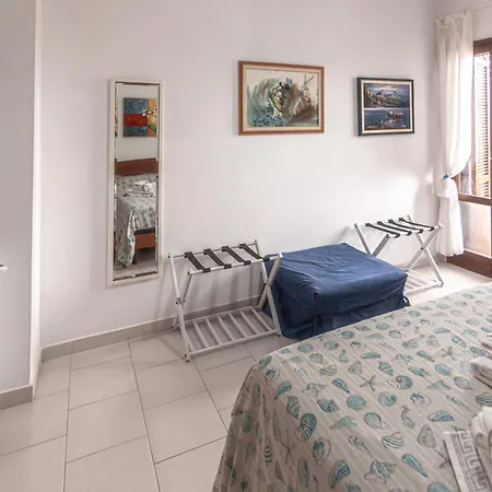 Casa Sottotorre, Relax Totale A Due Passi Dalla Nyaraló